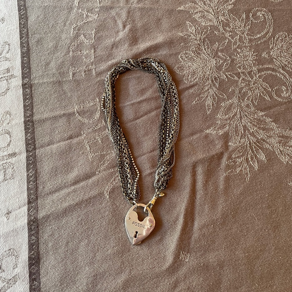 Fossil necklace
